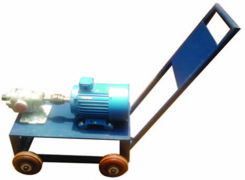 ट्रॉली के साथ पंप