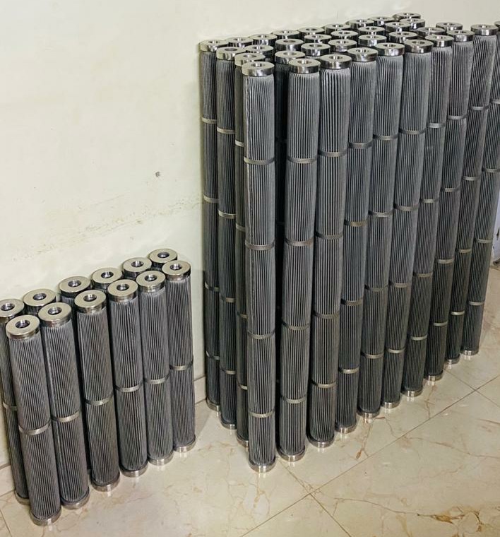 Stainless Steel Welded Wire Mesh - Color: Grey