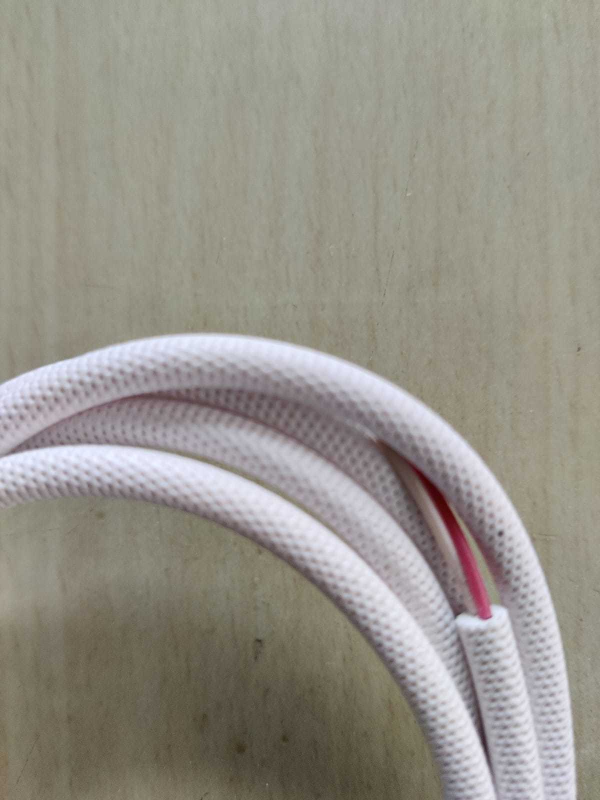 2 Core Round Wire - Copper & Pvc, 1-2.5 Amp Rated Current, 250v Rated Voltage, 50/60hz Frequency, Custom Size Options