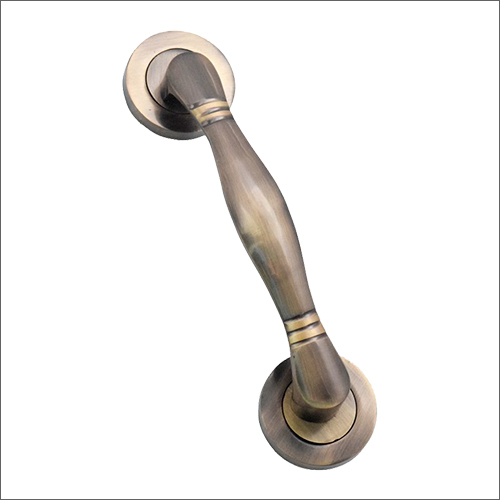 डोर ब्रास पुल हैंडल साइज़: 8 इंच