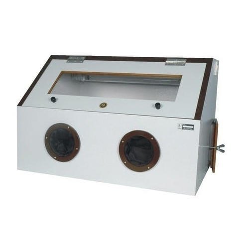 इनोक्यूलेशन चैंबर इकोनॉमी