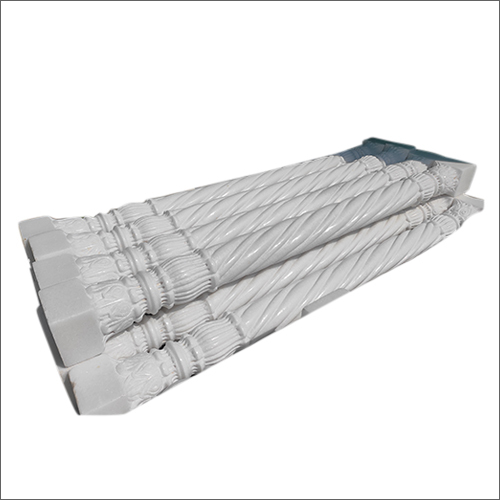 प्योर व्हाइट मार्बल हैंड कार्व्ड पिलर