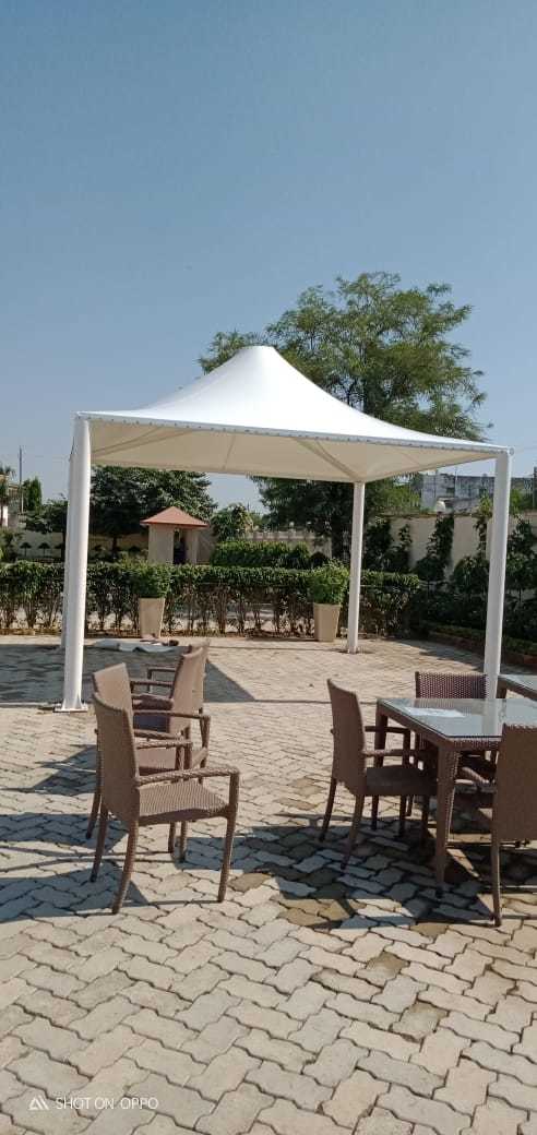Restaurant Tensile - Color: White
