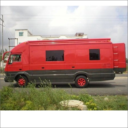 पीसीआर स्टूडियो वैन