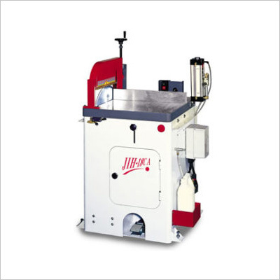 A Type Sawing Machine