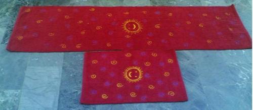 क्रेता की आवश्यकता के अनुसार नूतन इंडस्ट्रीज/रूम रग्स/ऑफिस रग्स/डाइनिंग रूम रग