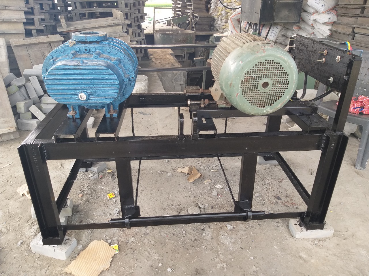 Mild Steel Root Type Compressor For Fly Ash Handling