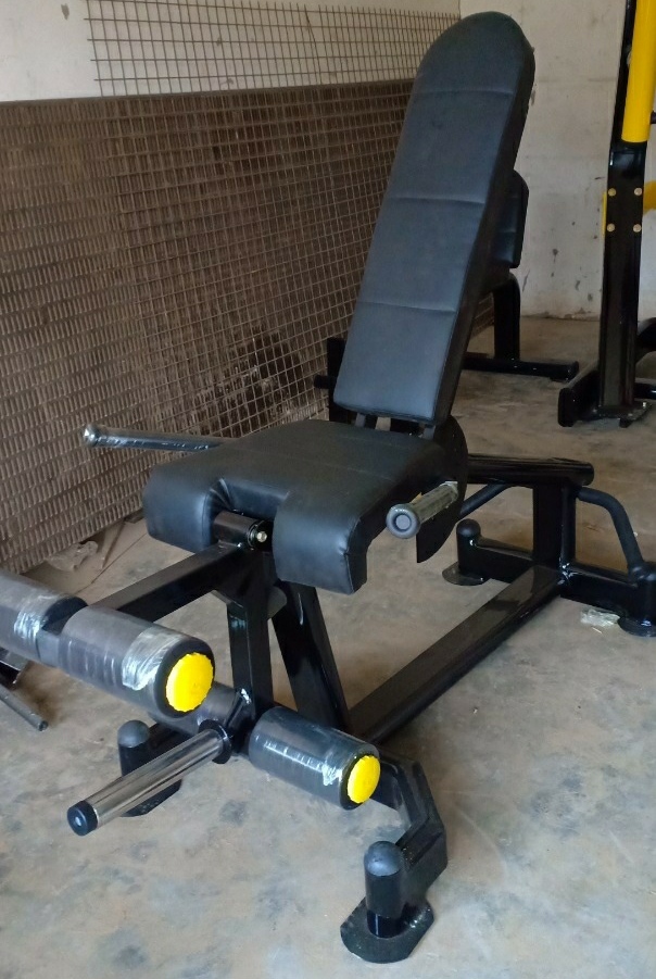 Plate Loaded Leg Curl And Leg Extension Machine Application: Tone Up Muscle