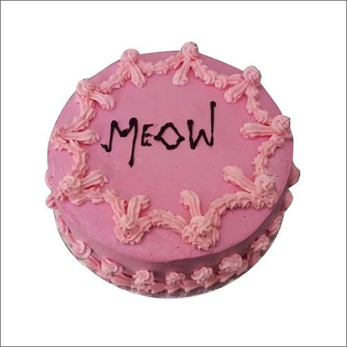 मीठा 1000gm स्ट्राबेरी फ्लेवर्ड केक