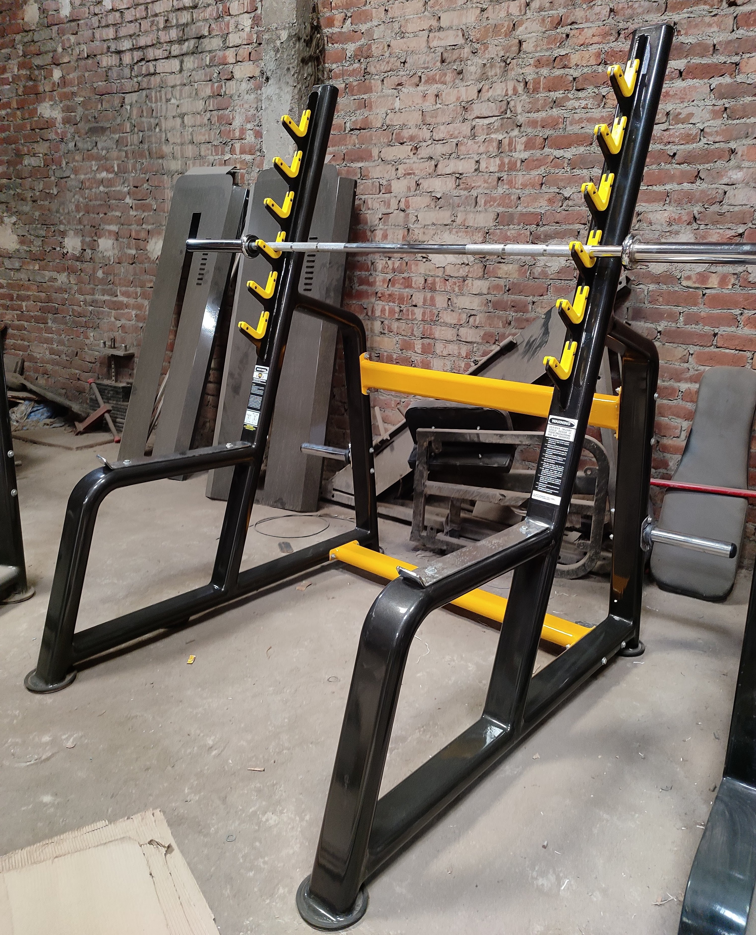 Gym Squat Rack Application: Endurance