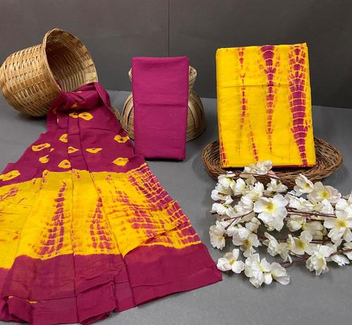 कॉटन दुपट्टा ब्लॉक प्रिंटेड अनस्टिच्ड सूट के साथ स्प्रिंग कॉटन सूट