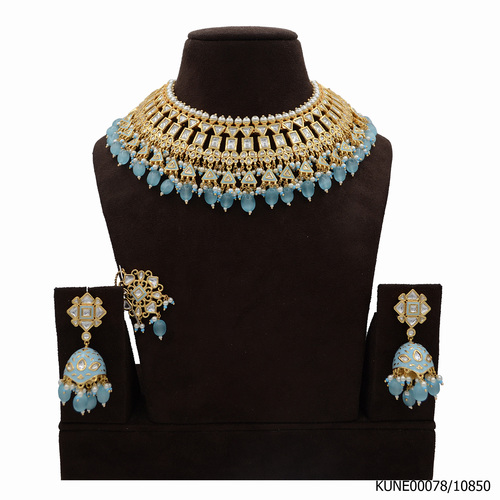 Kundan Necklace Set With Maang Tikka And Aqua Blue Meenakari Work
