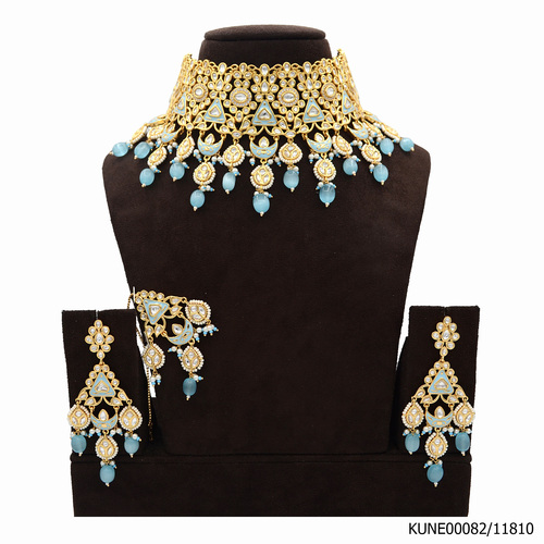 Kundan Necklace Set With Maang Tikka And Aqua Blue Beads, Meenakari Work