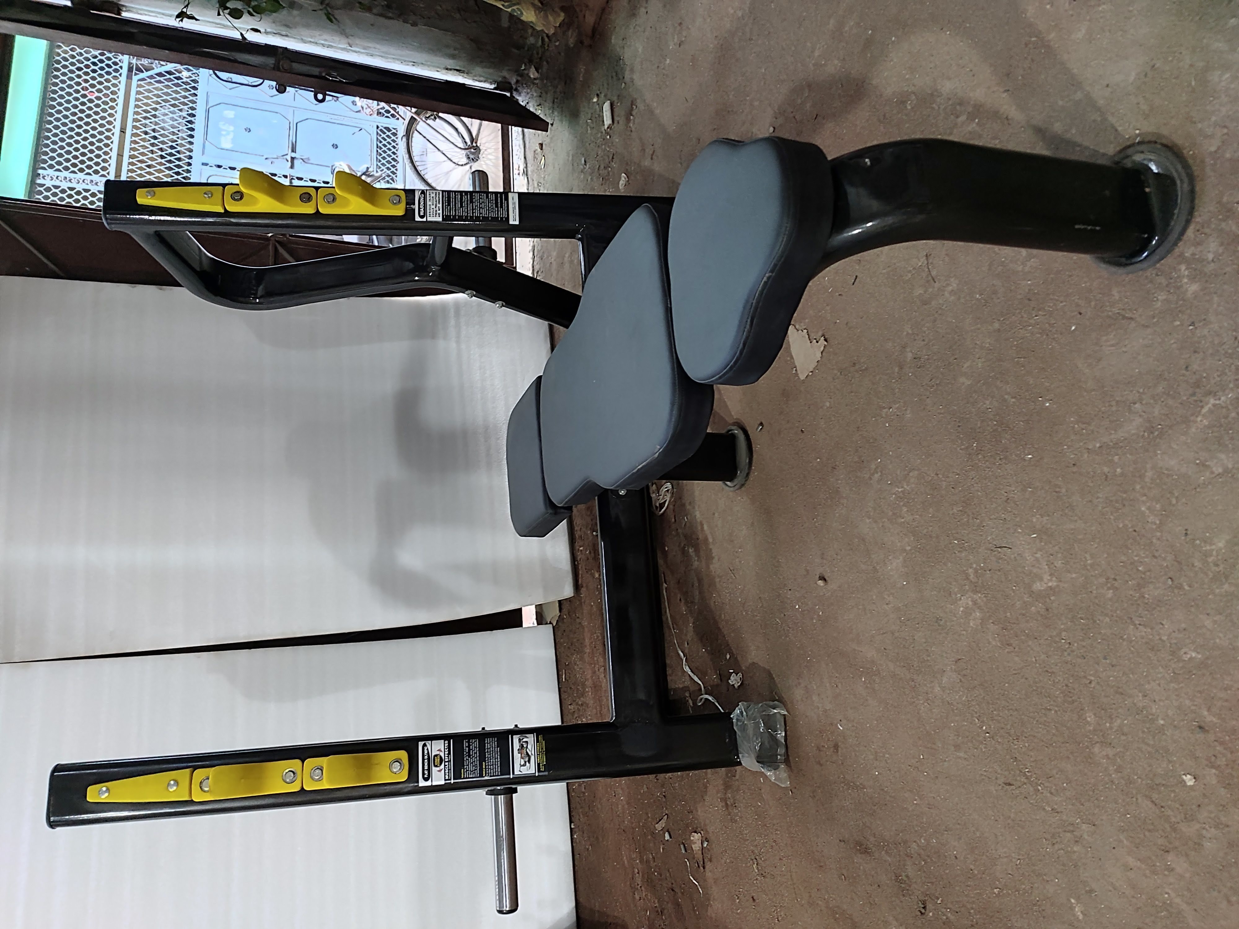 Olympic Flat Bench - 12 Gauge Rectangular Pipe, Black Foam Seat | Advanced Double Effect Welding, Adjustable For Muscle Gain