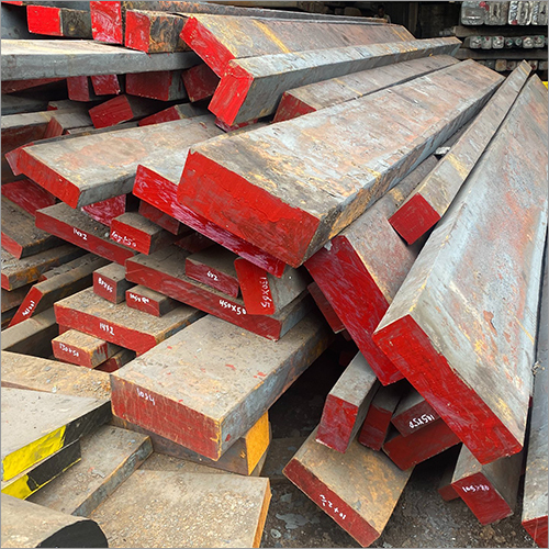 डाई स्टील फ्लैट बार आवेदन: निर्माण