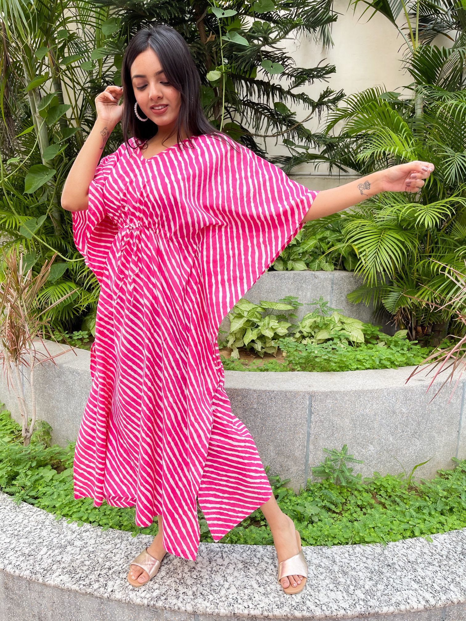 Designer Kaftans Length: 52 Inch (In)
