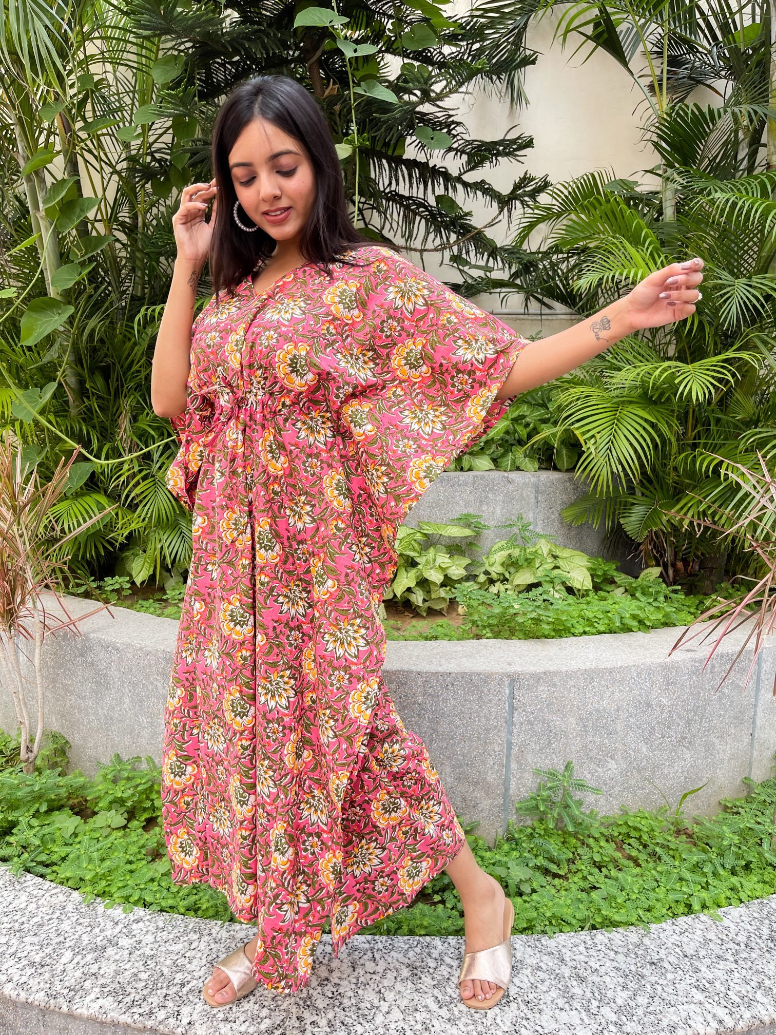 Designer Kaftans Length: 52 Inch (In)