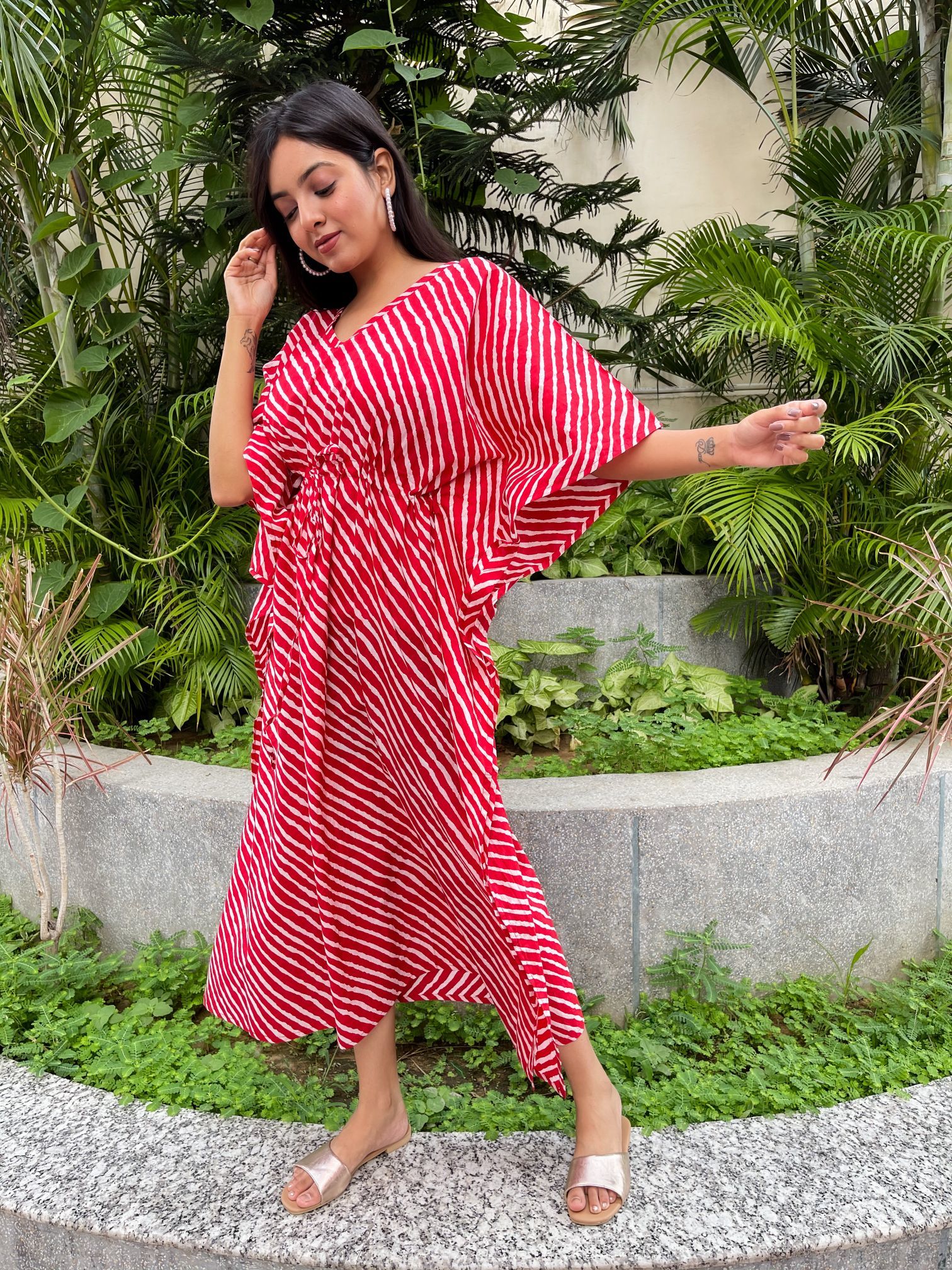 Designer Kaftans Length: 52 Inch (In)