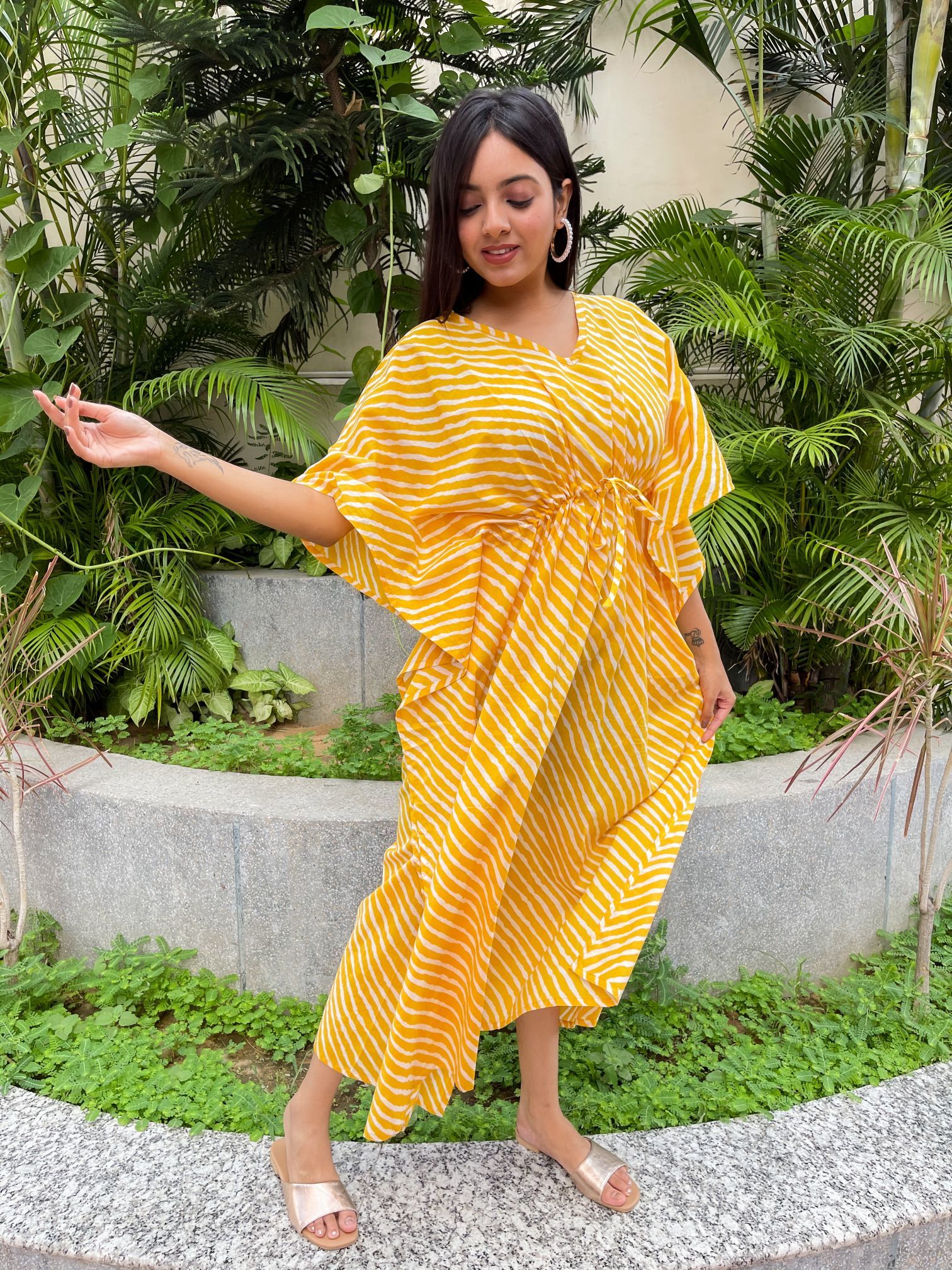 Designer Kaftans Length: 52 Inch (In)
