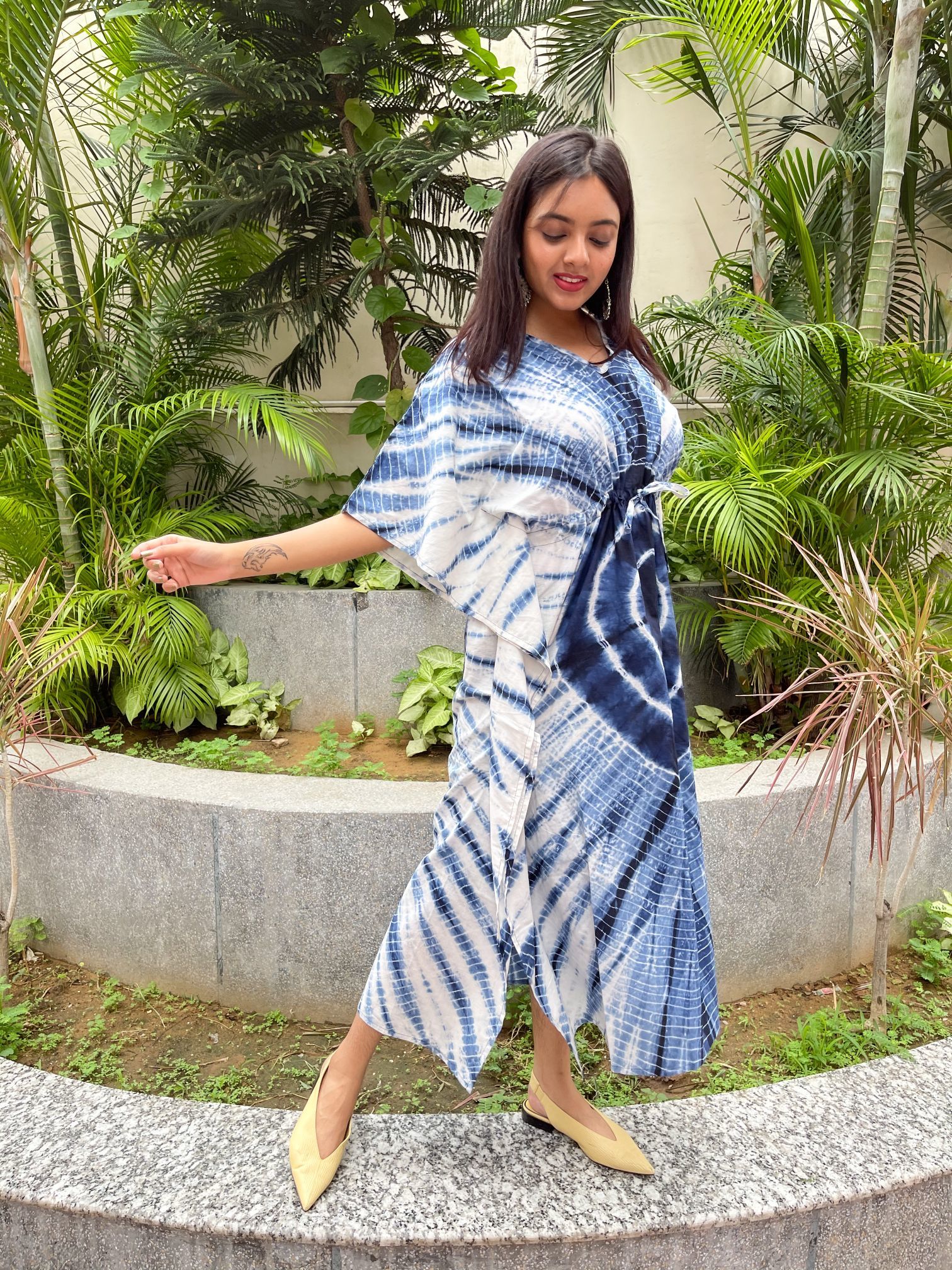 Shibori Printed Kaftan Length: 52 Inch (In)