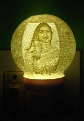 3डी मून नाइट लैंप