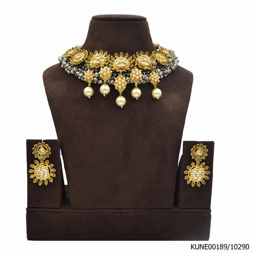 Kundan Necklace Set