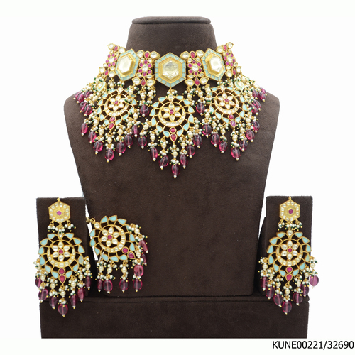 Kundan Necklace Set With Maang Tikka And Ruby Beads