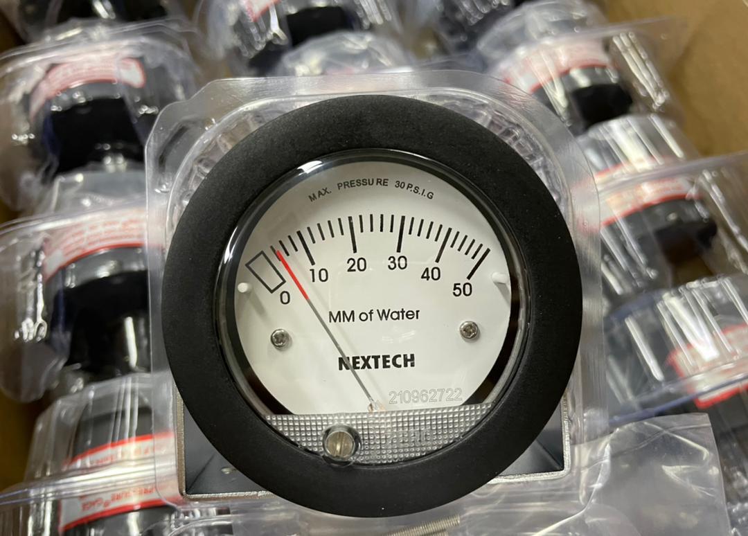 Nextech Mini Differential Pressure Gauges Accuracy: A 5% Of Fs At 70a F (21.1a C)