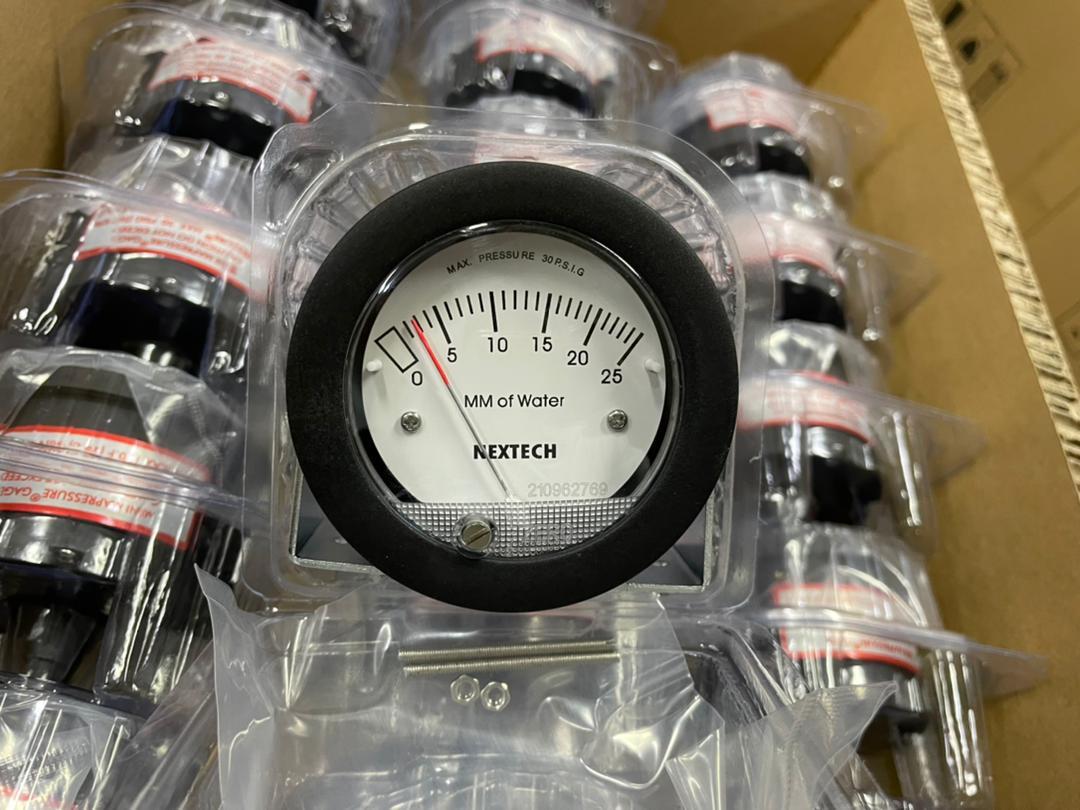 Nextech Minihelic Differential Pressure Gauge Range 0-50 Mm Accuracy: A 5% Of Fs At 70a F (21.1a C)