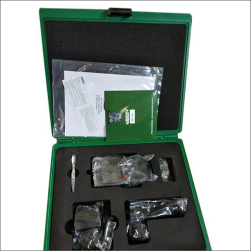 Push Pull Gauge Box Accuracy: -+ 0.5 %