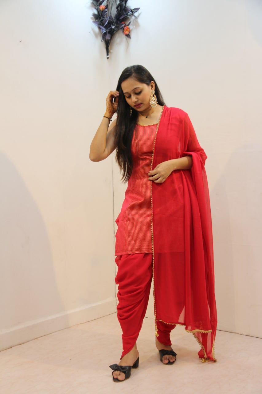Designer Dress Collection Size: Extra Large