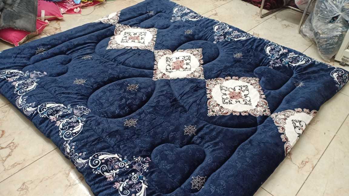 Multicolour Printed Bedsheets/(embossed) Quilt