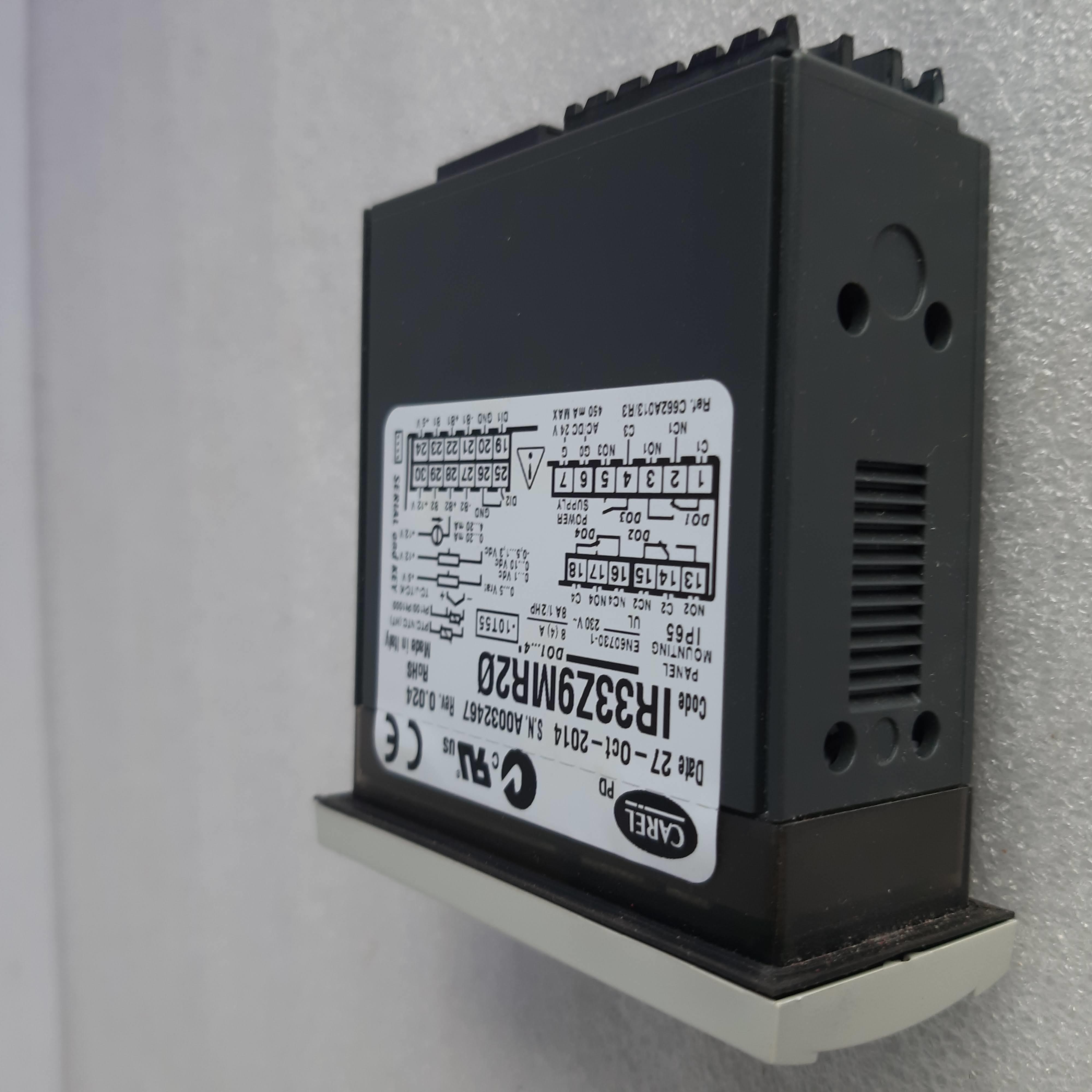 Carel Ir33z9mr20 Temperature Controller