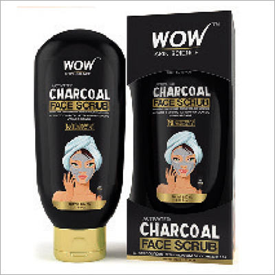 सक्रिय चारकोल फेस स्क्रब