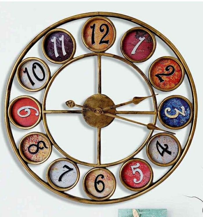 Home Decoration Wall Clock - Metal, 20 Inch Round | Luxurious Gold, Brass, Black, White Design, Customizable For Any Occasion