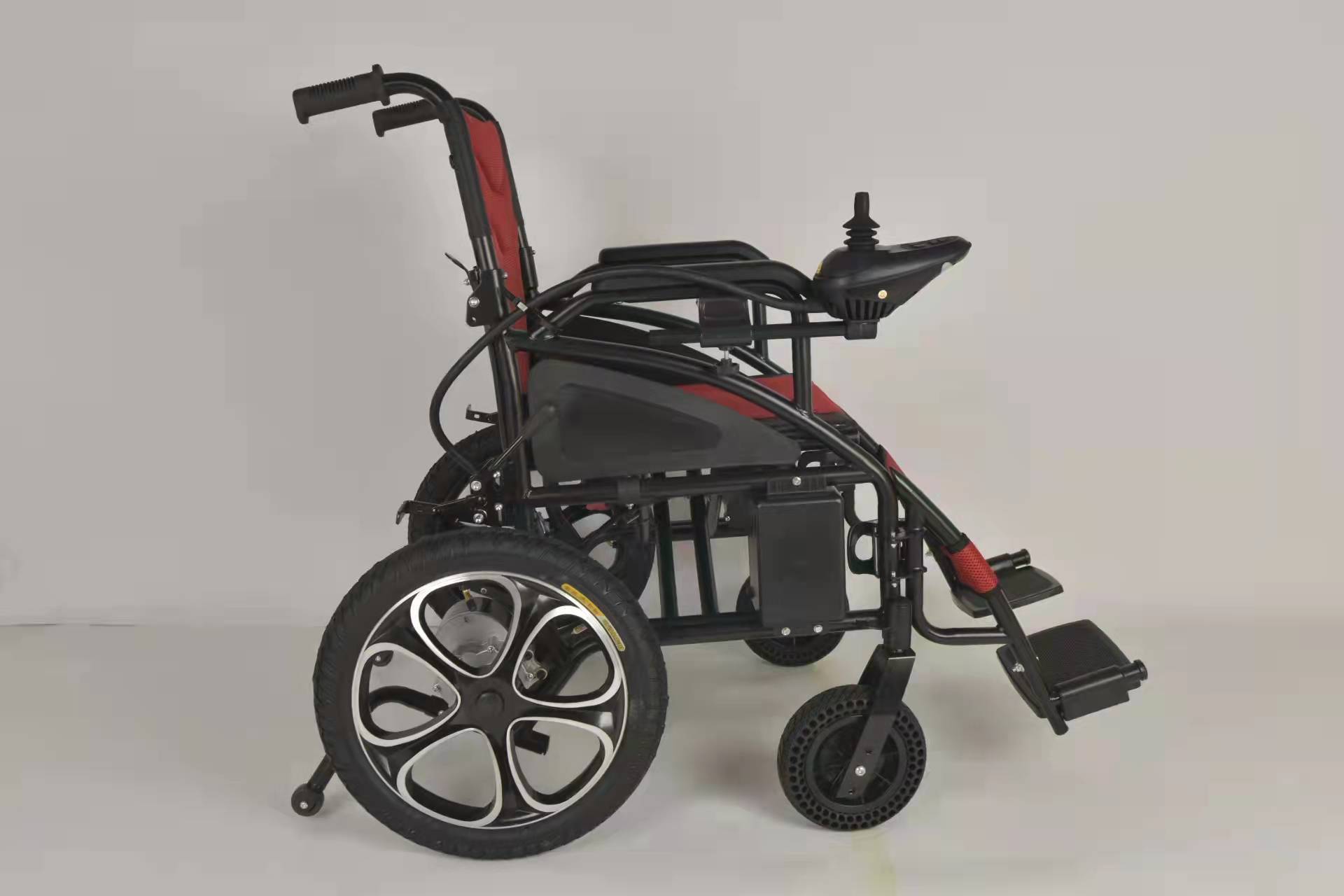 Celo-mb Motorised Wheel Chair Battery Life: 12 -36 Months