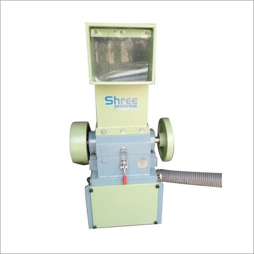 Semi-automatic Paper Scrap Grinding Machine Capacity: 60 Kg/hr