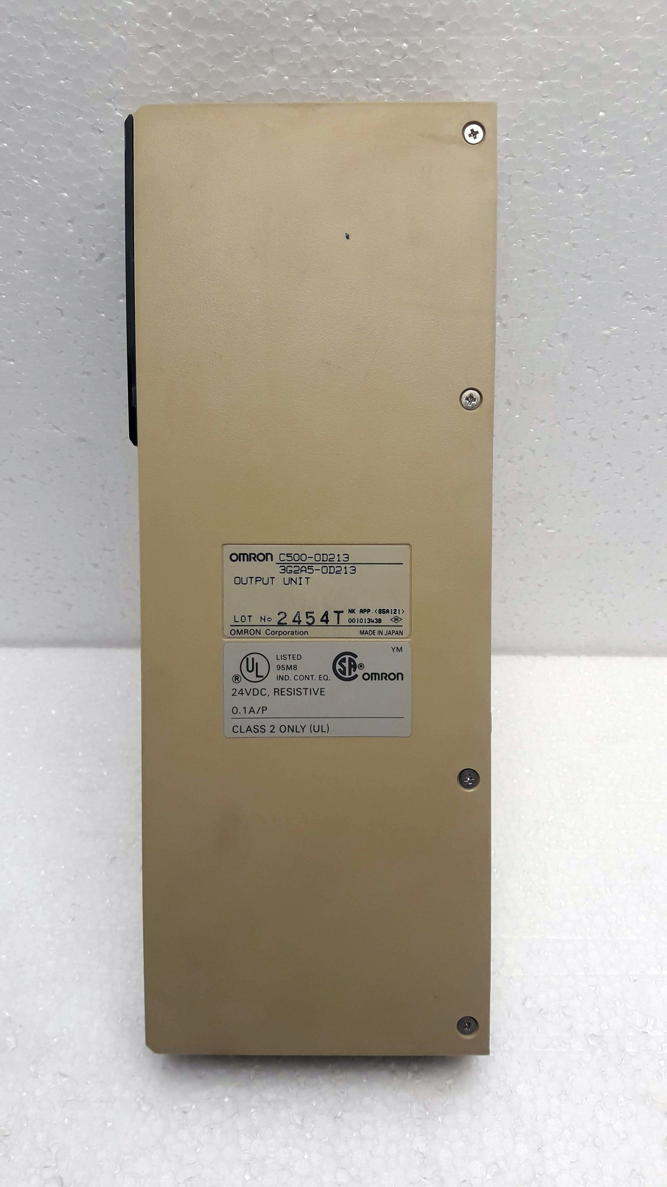 Omron C500-od213 Output Unit