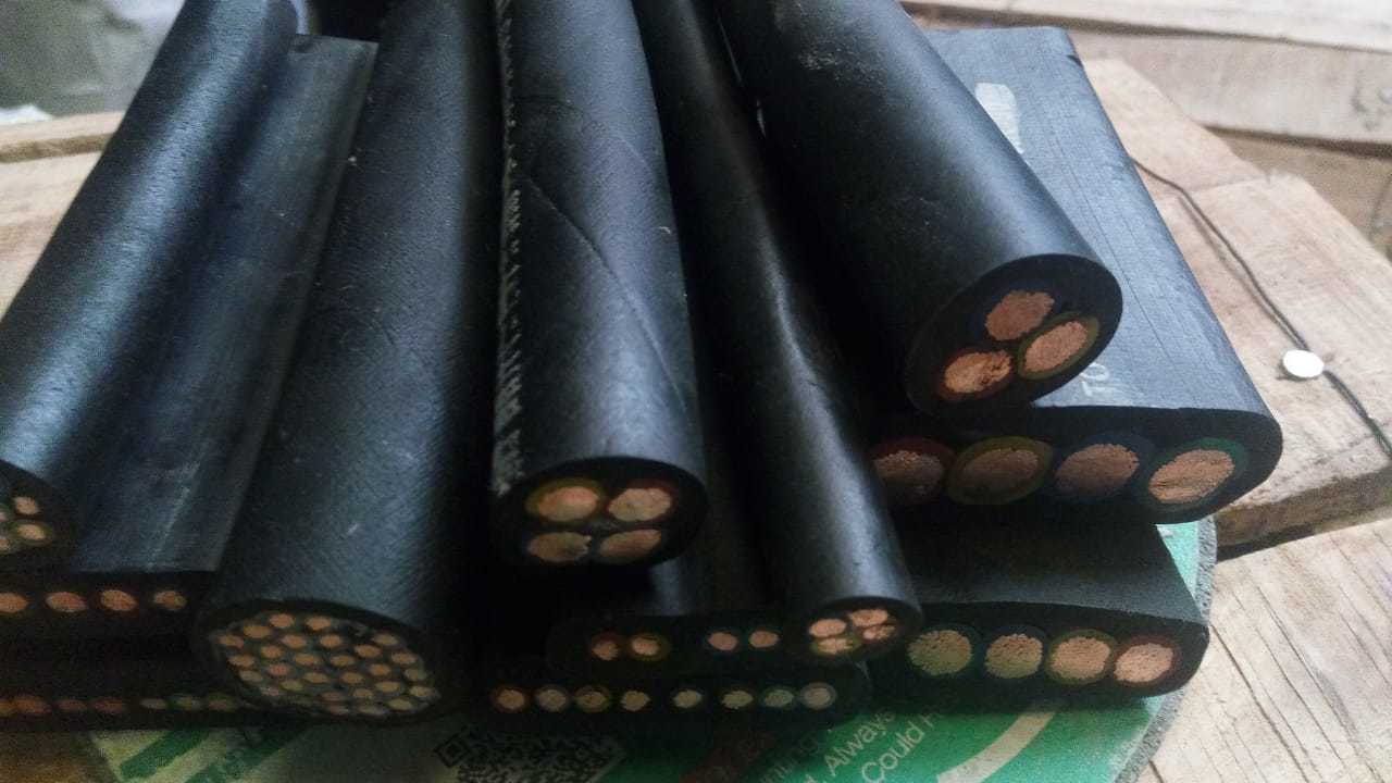 Composite Screen Cable - Rubber, Multicore , Black Jacket, High Voltage , Flexible , Abrasion Resistant, Fire Retardant, Stranded Copper Conductor, Nylon Armoring