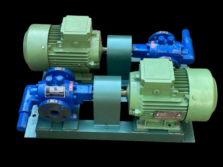 Asphalt Pump - Color: Blue