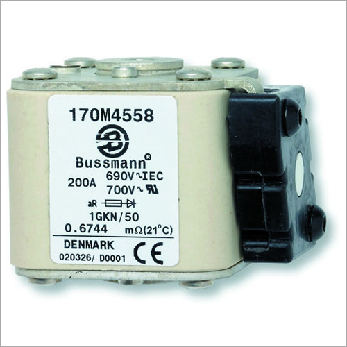 फ्लश एंड कॉन्टैक्ट 690V 700V (IECUL) 40-2000A