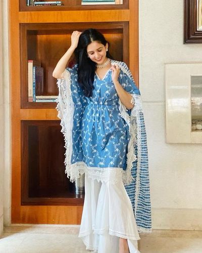 क्लासिक डिजाइनर ड्रेस का आकार: XXL