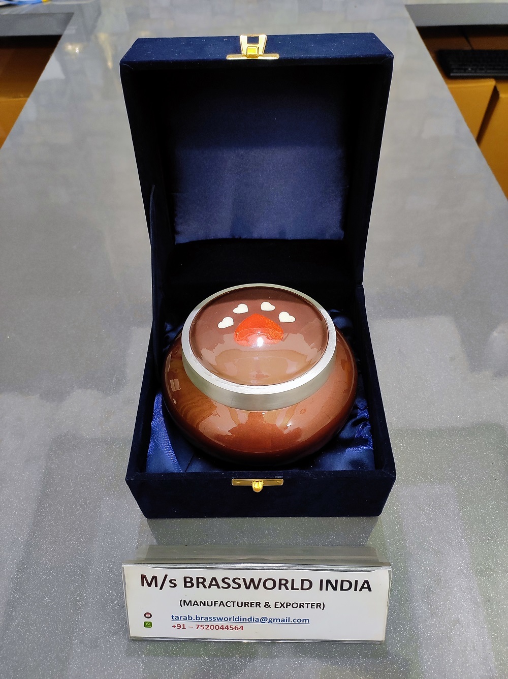 Aluminium Odyssey Hand Painted Pet Cremation Urn