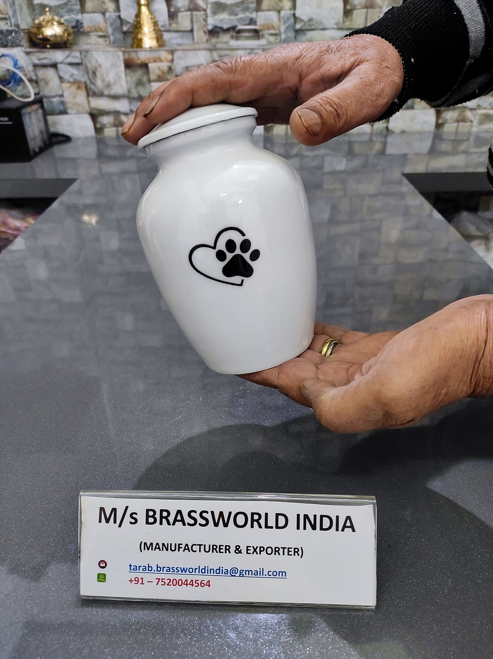 Aluminium Hand Painted Heart With Single Paw Pet Cremation Urn