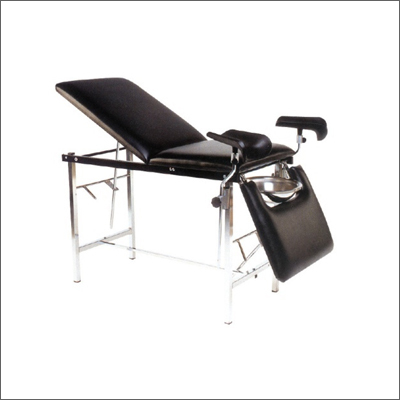 Adjustable Height Three Section Delivery Table