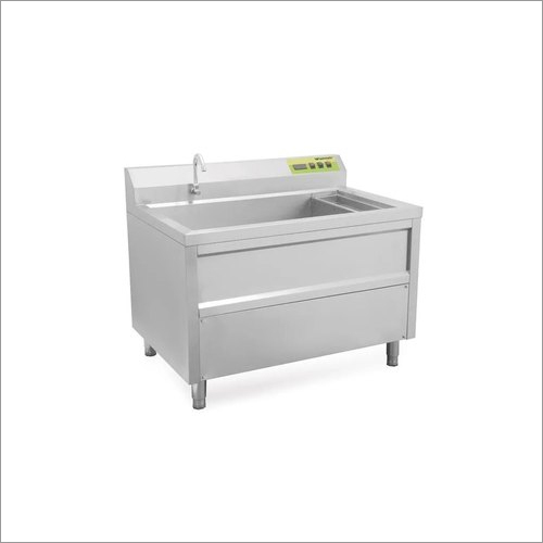 Semi-automatic Batch Type Vegetable Washer - Feature: Eco Friendly