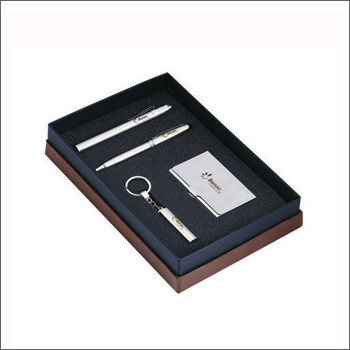 IDF-6225 तकनीकी उपहार सेट