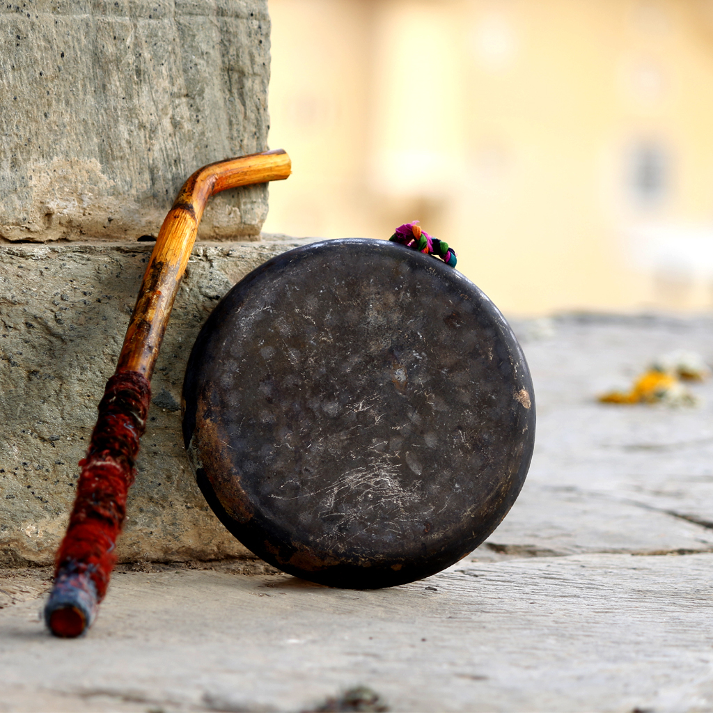 Handmade Musical Instruments With Stick For Meditation & Healing Body Material: Metal