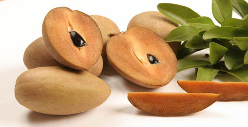 चीकू फल
