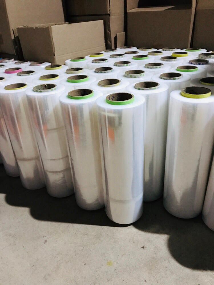 Stretch Transparent Wrapping Roll - Film Length: 400 Meter (M)